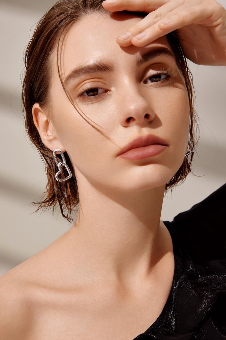 Heart Link Hoop Earrings - Gold Vermeil